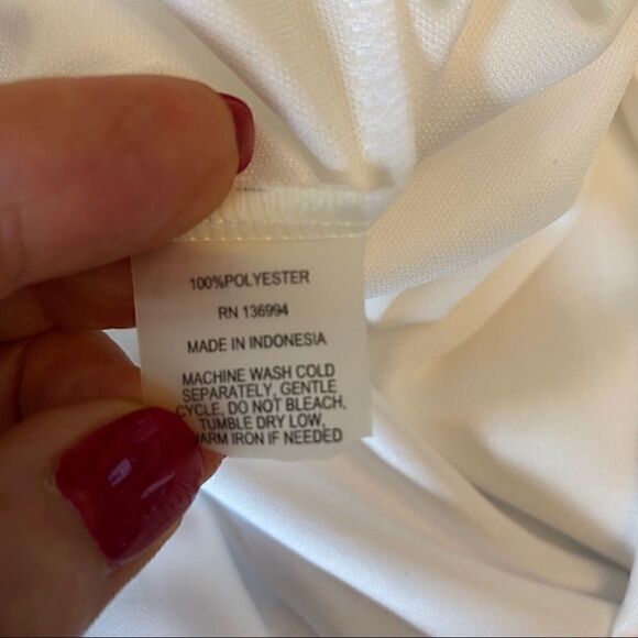 Milano Sz S White Sheer UnderTank Angel Sleeves Relaxed Fit Flowy Blouse - Picture 10 of 10